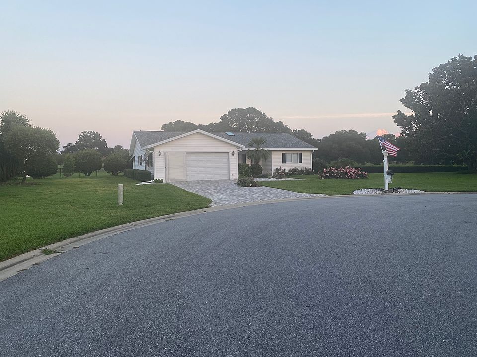 1st image of 17985 SE 101st Ct