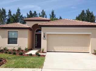 404 Cedar Falls Dr, Apollo Beach, FL 33572