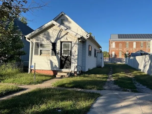 325 Texas Ave, Saint Joseph, MO 64504