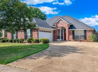 5770 Gold Crest Dr, Bossier City, LA 71112