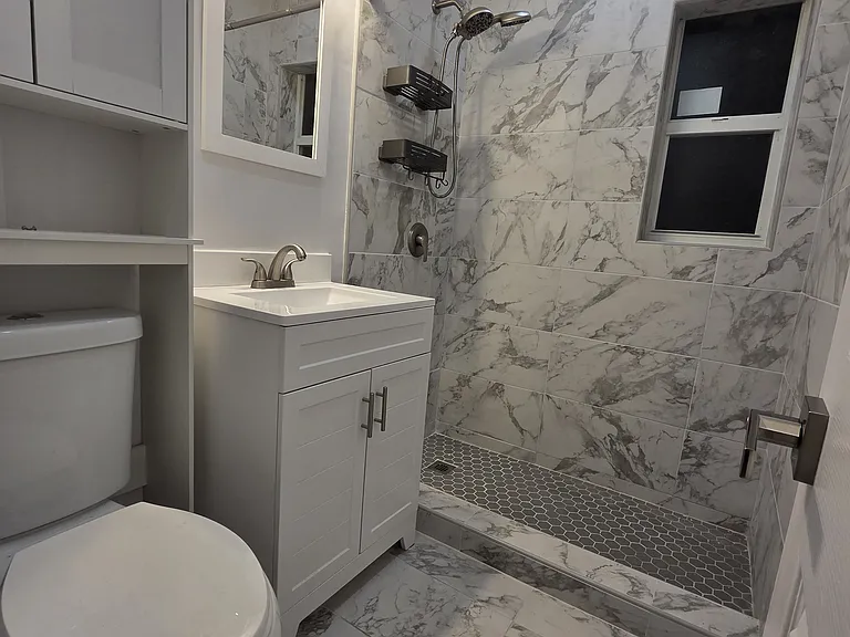 Bathroom (Actual)