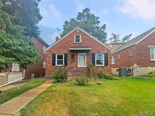5040 Parker Ave, Saint Louis, MO 63139