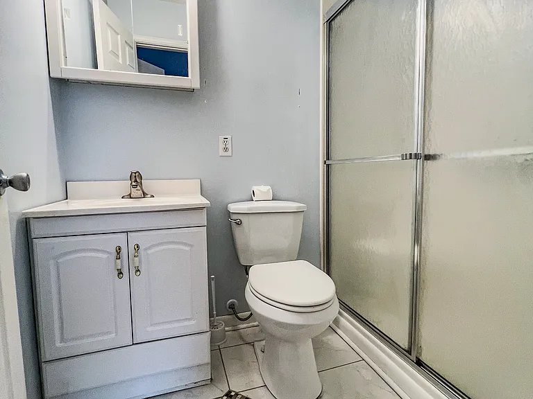 359 Mercedes Ave — Photo 20