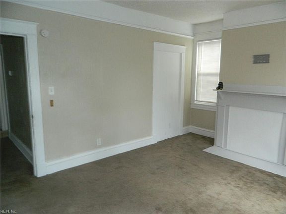 5th image of 746 E 28th St #B
