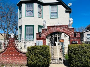 5956 W Byron St, Chicago, IL 60634