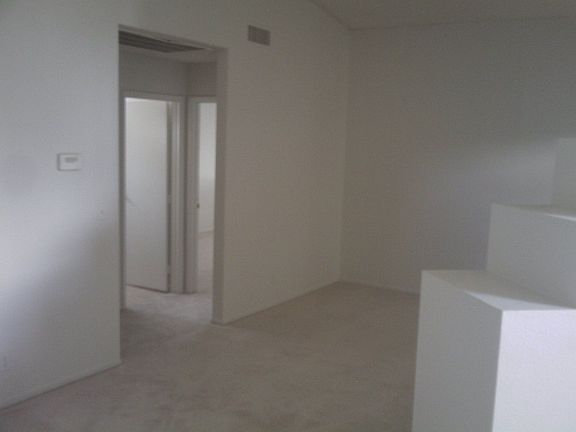 3rd image of 5437 Australian Ave
