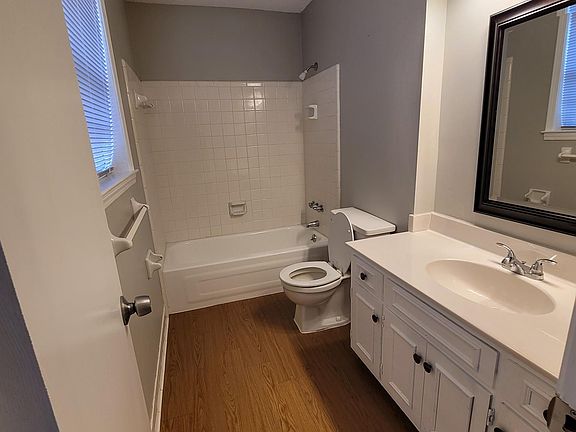5th image of 5627 Hinton Pl
