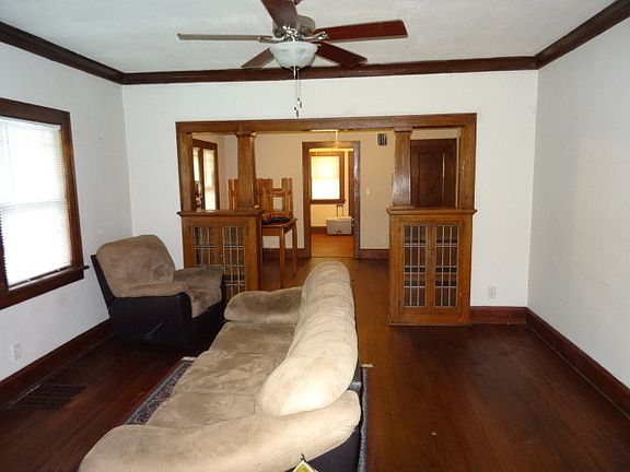 5th image of 1404 Christina St