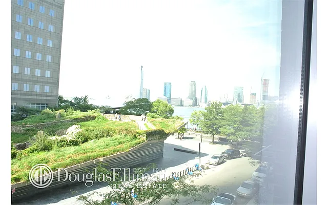 Sold by Douglas Elliman | media 20