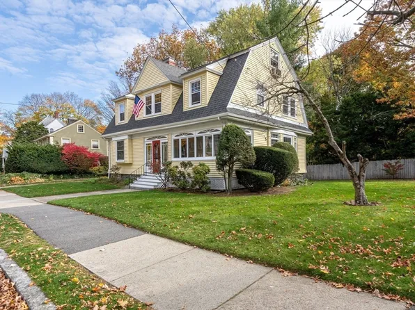 68 Bartlett Ave, Arlington, MA 02476