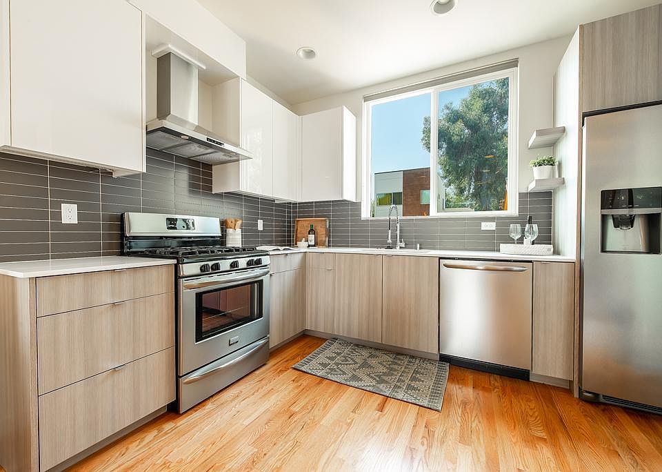 Beautiful new kitchen with stainless appliances. Lots of natural light.