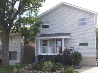 16 James St #2, Kingston, ON K7K1Y9