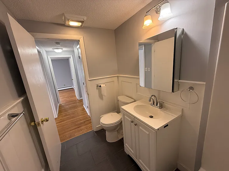 39 River St #F — Photo 13
