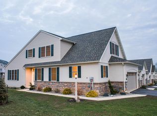 700 Stone Creek Rd, Lancaster, PA 17603