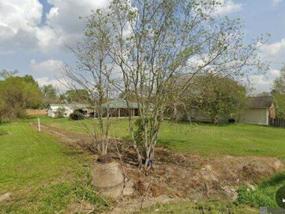 1st image of 37564 Southwood Village Ave