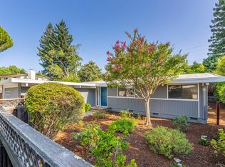 3827 Ross Rd, Palo Alto, CA 94303