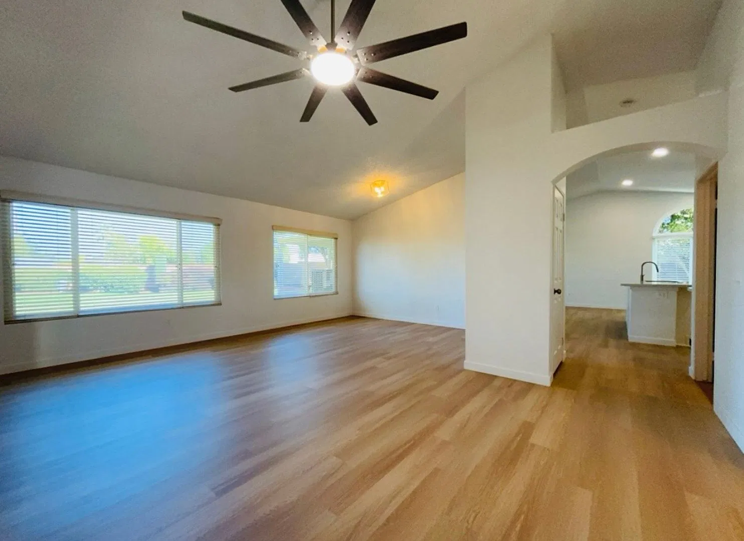 Beautiful Rancho Belago Home For Lease!! Available Now!! — Photo 4