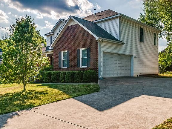 3rd image of 114 Saint Christopher Dr