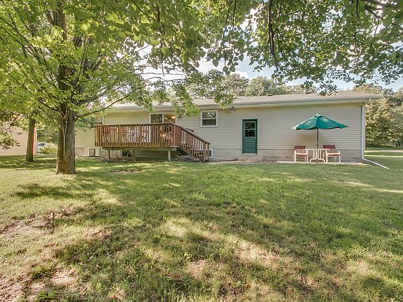 5th image of 113 E Hamilton Dr
