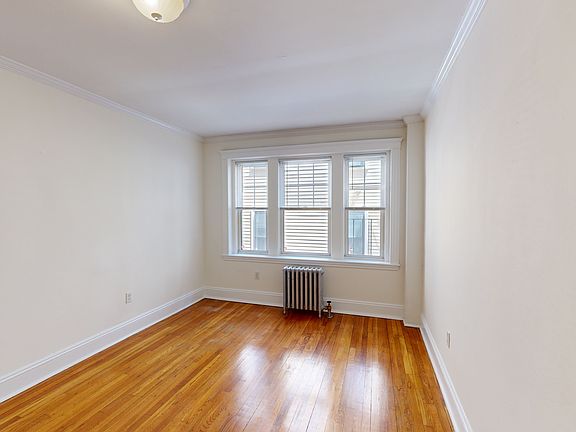 5th image of 19 Wendell St #1