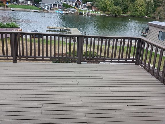 5th image of 5324 S Island Dr E
