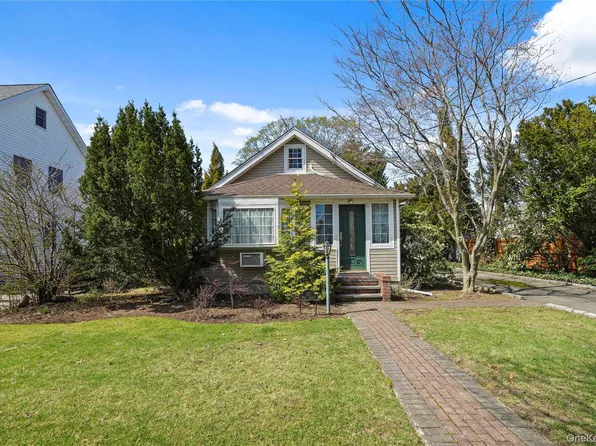 117 West Avenue, Hicksville, NY 11801