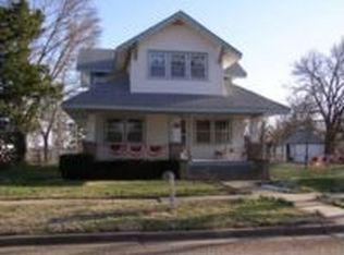 407 28th St, Wilson, KS 67490