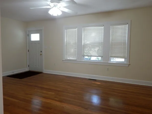 31 Sunset Ave, Medford, MA 02155