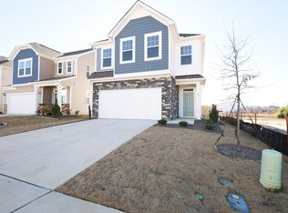 58 Nailsworth St, Angier, NC 27501