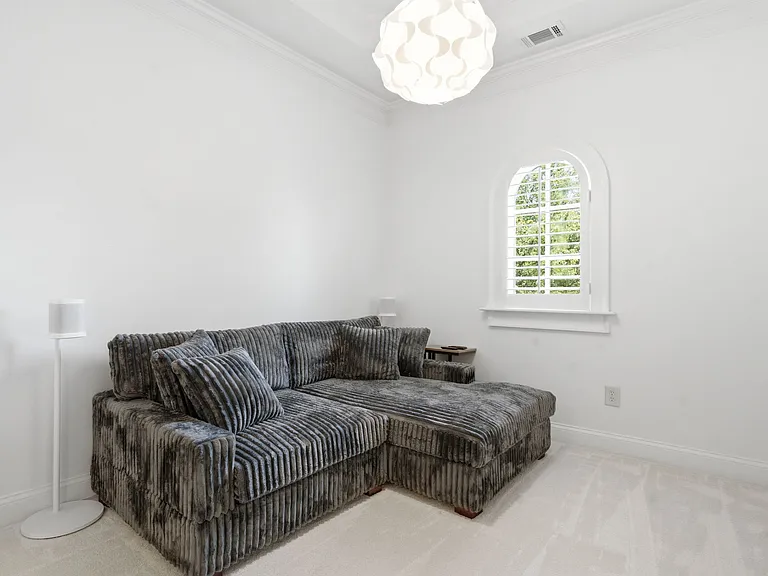 5451 Autumn Flame Dr NE — Photo 36