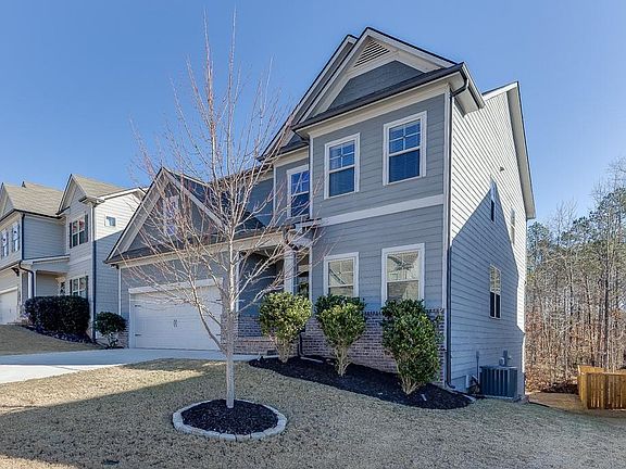 3rd image of 7700 Silk Tree Pointe