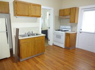 724 Fulton St W, Grand Rapids, MI 49504