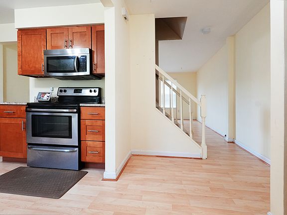 5th image of 18819 Birdseye Dr