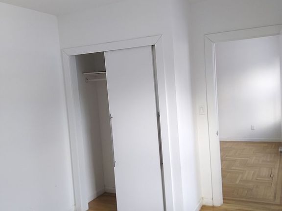 4th image of 200 Haven Ave #1FF