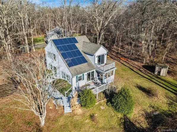33 Brucker Pentway, Stonington, CT 06379
