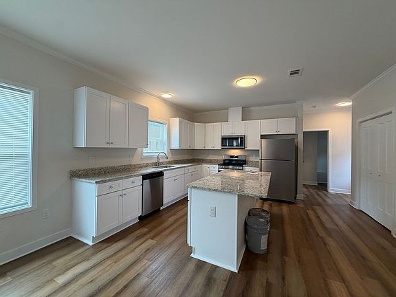 5th image of 192 Johnson Drive Ext
