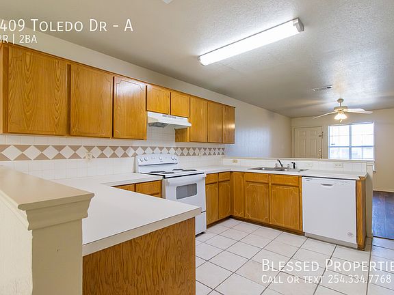 5th image of 3409 Toledo Dr APT A