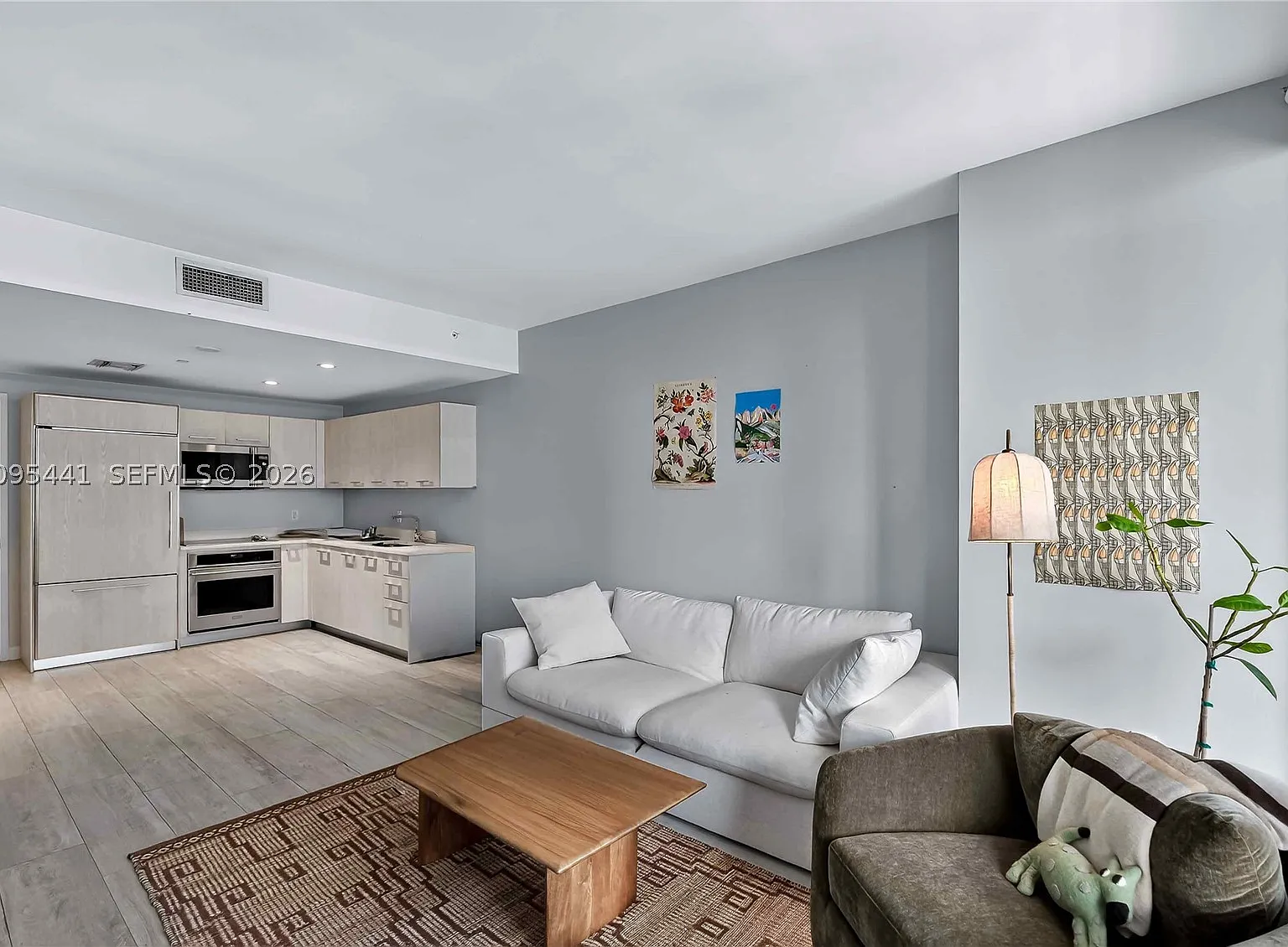 1 bed, 1.0 bath, 620 sqft, $3,000 — Photo 2