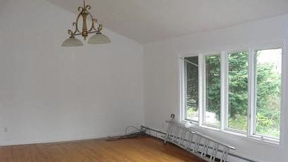 2nd image of 155 Cherrywood Dr