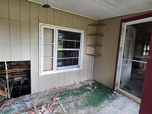 5th image of 17208 Mercury Rd