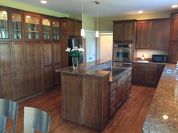 4th image of 6N957 Willowbrook Dr