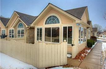 2nd image of 943 NE Devon Dr #3-C