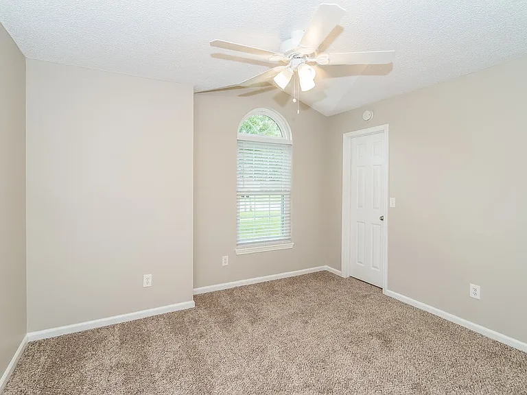 3359 Secret Isle Ln — Photo 13