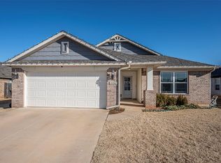 15740 Caney Dr, Edmond, OK 73013