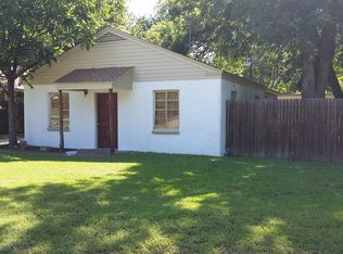 413 McEntire Ct, Fort Worth, TX 76108