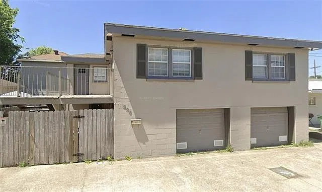2 bed, 1.0 bath, 1000 sqft, $1,400 — Photo 1