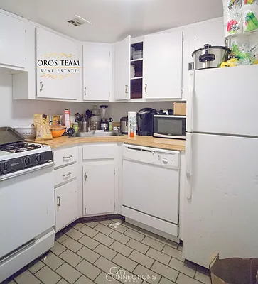 Rented by City Connections Realty | media 24
