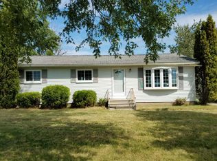 2242 Deckerville Rd, Snover, MI 48472