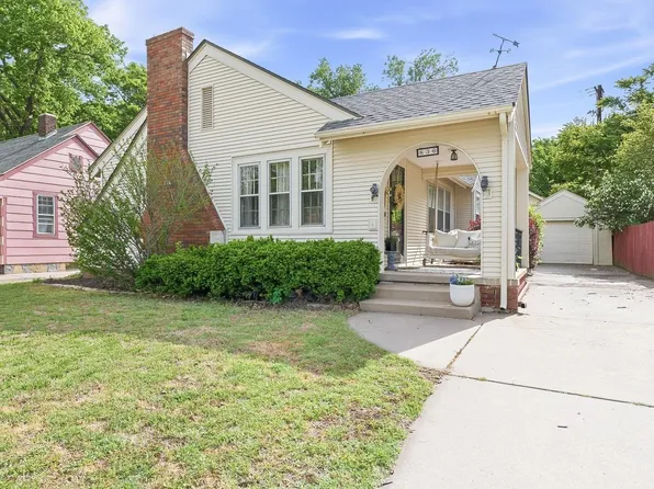 836 S Madison Ave, Wichita, KS 67211
