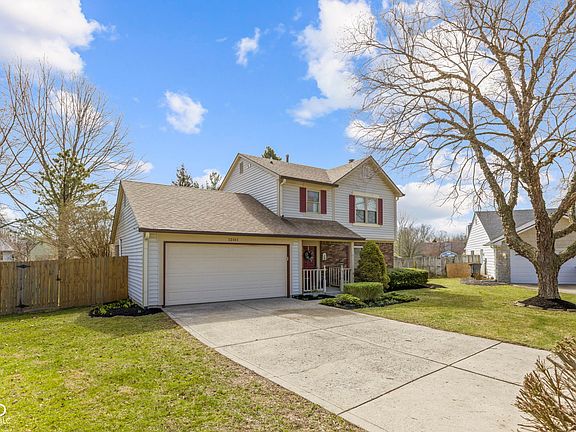5th image of 12161 Pebblebrooke Ct